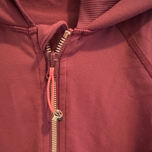 Lululemon Daily Practice Jacket in Wine Berry Size 6 - Picture 5 of 13